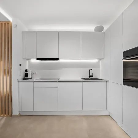 Skyview Meets Luxury By Cordissky Hannover