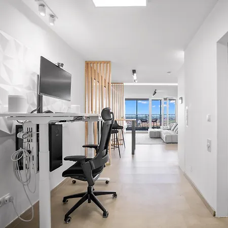 Skyview Meets Luxury By Cordissky Apartment Hannover